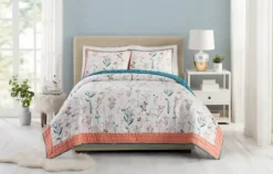 Kirkland's Home Quilts-English Garden King 3-Pc. Quilt Set