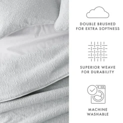 Kirkland's Home Quilts-Floral Stitch 3-Pc. Queen Quilt Set